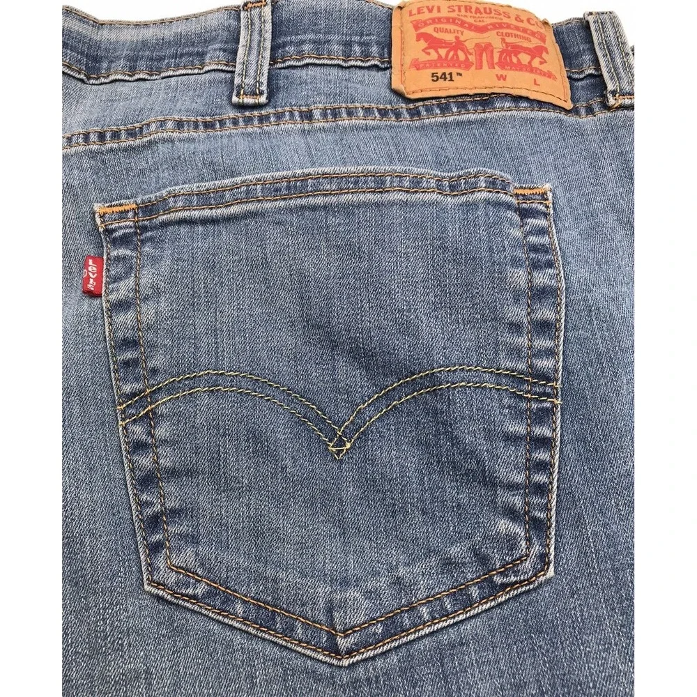 Levis 541 Jeans Men 56x30 (FIT 54x28) BIG TALL Athletic Taper Stretch Light Blue